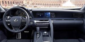 Эксперты выбрали лучшие автомобильные интерьеры