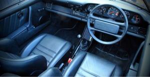 Porsche 911 Speedster 1989 года оценивается в 207 000 долларов