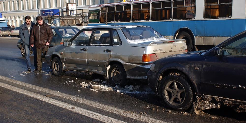 До конца года на рынке автострахования в России останется 100 компаний