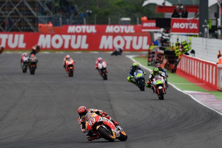 Марк Маркес: Гонщики Honda пока не могут рисковать на 100%