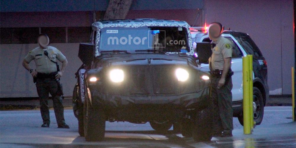 Прототип нового Jeep Wrangler остановили за проезд на «красный»