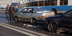 До конца года на рынке автострахования в России останется 100 компаний