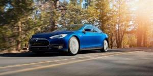Tesla отзовет 53 тысячи электрокаров