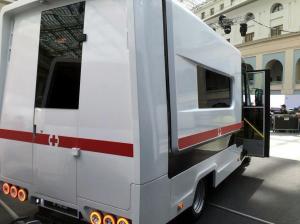 «Газель-Next» превратили в мобильный медицинский центр