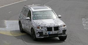 BMW X7 "застукали" на Нюрбургринге