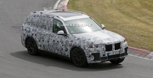 BMW X7 "застукали" на Нюрбургринге