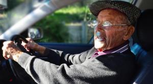 В Минске 92-летний водитель сбил на пешеходном переходе пенсионерку
