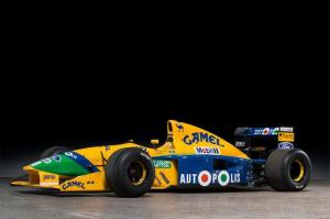 Benetton Пике и Шумахера выставлен на аукционе