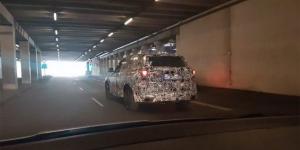 BMW вывела на городские тесты X5 нового поколения