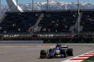 В Sauber недовольны скоростью машины