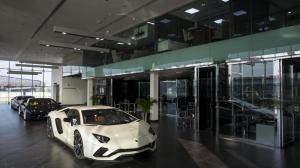 Самый крупный дилерский центр Lamborghini в мире открыли в ОАЭ