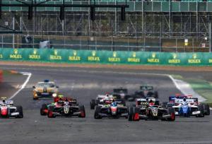 Босс Ф3.5 V8: 12 пилотов на стартовой решетке – суровая реальность