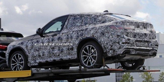 Кросс-купе BMW X4 нового поколения впервые попало в объективы фотокамер