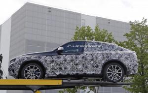 Кросс-купе BMW X4 нового поколения впервые попало в объективы фотокамер