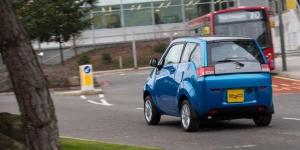 В Великобритании завершились продажи электрокара Mahindra e2o