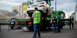 Названы улицы Москвы, с которых чаще всего эвакуируют машины
