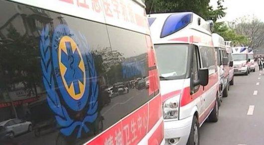 Микроавтобус загорелся в Китае: 11 детей погибли