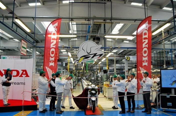 Производство скутеров Honda в Италии превысило 1 миллион ед.