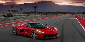Названы сроки появления следующего гиперкара Ferrari