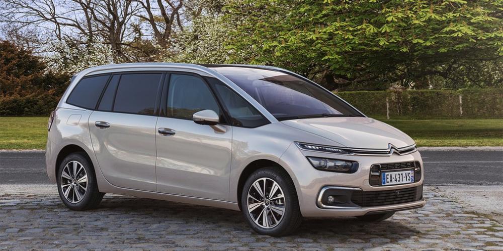 Citroen привез в Россию Grand C4 Picasso с механической коробкой