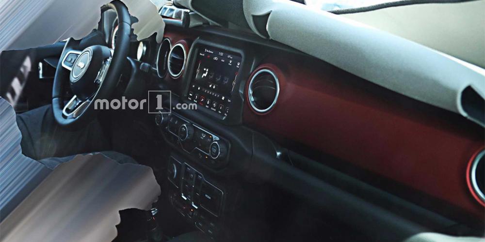Рассекречен дизайн салона Jeep Wrangler нового поколения