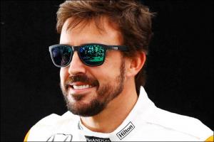 McLaren и Hilton продлили контракт