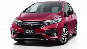 Появились первые фото рестайлингового Honda Fit/Jazz