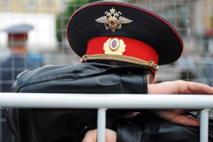 В Челябинске полицейский сбил на переходе двоих детей