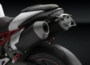 Аксессуары Rizoma для мотоциклов Triumph Speed Triple 1050 S/R 2016-2017