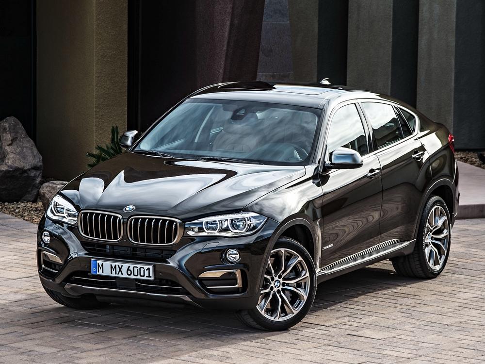 Житель Орла отсудил у дорожников стоимость BMW X6
