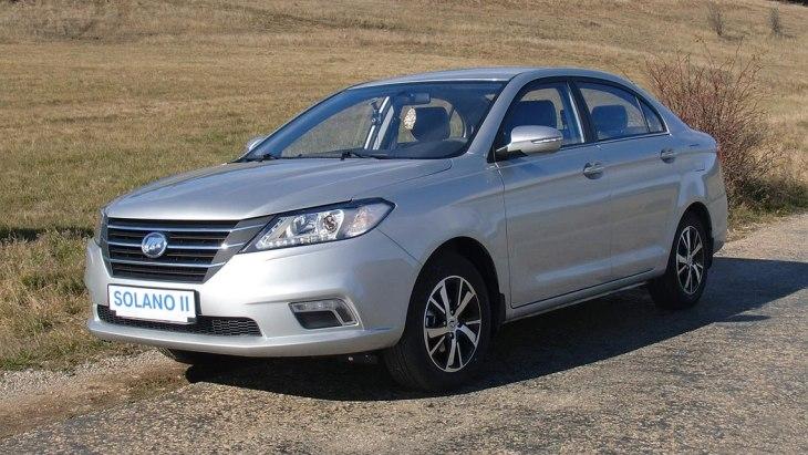 Россияне стали реже покупать китайские автомобили
