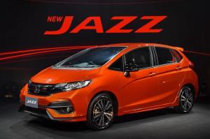 Honda представила обновленный Jazz/Fit