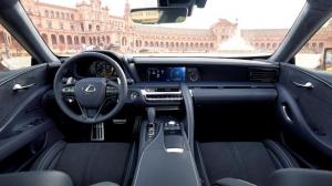 Купе Lexus LC 500 появится в России летом 2017 года