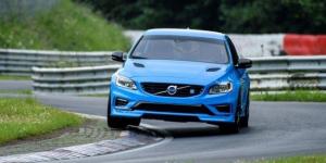 Volvo S60 стал быстрейшим седаном Нюрбургринга