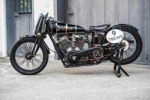 Мотоцикл-рекордсмен Brough Superior Baby Pendine продадут с аукциона