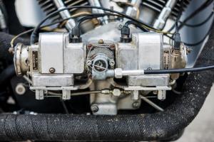 Мотоцикл-рекордсмен Brough Superior Baby Pendine продадут с аукциона
