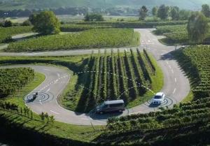 Bosch научит автомобили общаться с мотоциклами