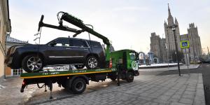 Эвакуацию автомобилей с нечитаемыми номерами назвали незаконной
