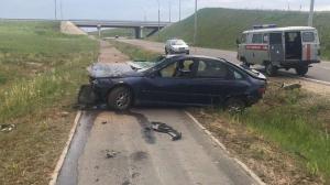 Под Минском Renault вылетел в кювет: водитель погиб, пассажир в больнице
