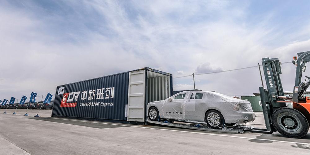 Volvo начала поставлять автомобили китайской сборки по железной дороге