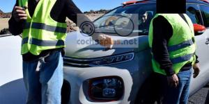 Появились снимки нового маленького кроссовера Citroen