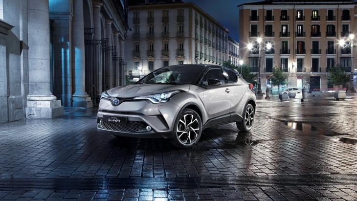 Свыше 80% клиентов выбирают гибридную версию кроссовера Toyota C-HR