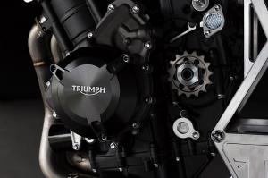 Triumph - официальный поставщик моторов Moto2 2019-2022