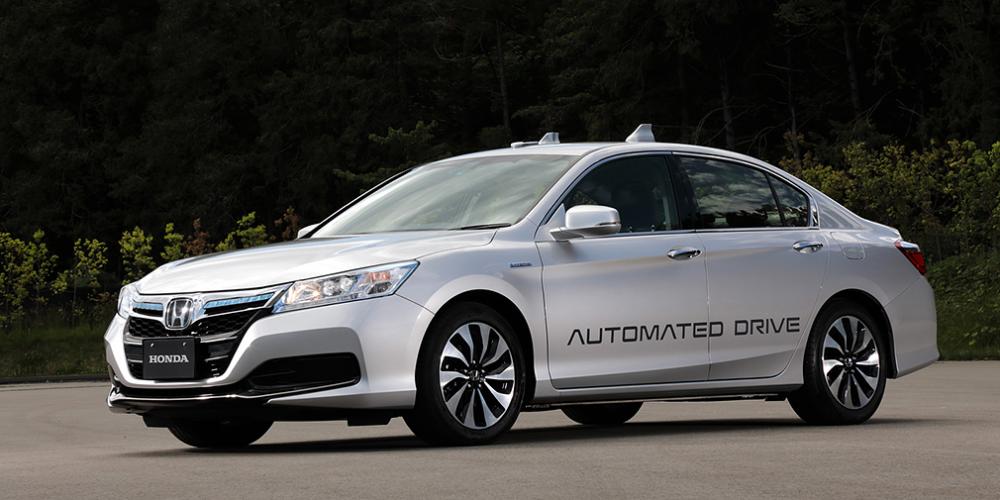 Honda представит беспилотный автомобиль к 2025 году
