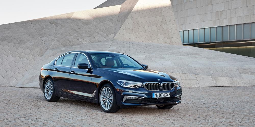 Компания BMW назвала российские цены на базовую версию 5-series