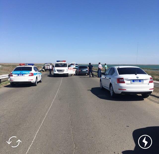 Пять человек погибли на трассе в Атырау