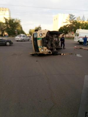 Четверо попали в больницу после ДТП с авто инкассаторов и иномаркой
