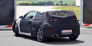 Компания Hyundai приступила к тестам 300-сильного Veloster
