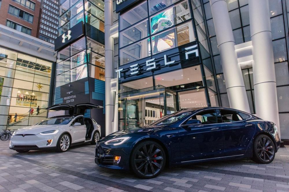 Tesla обогнала BMW по капитализации