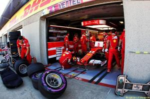Вольфф: В Pirelli прислушивались к мнению Феттеля